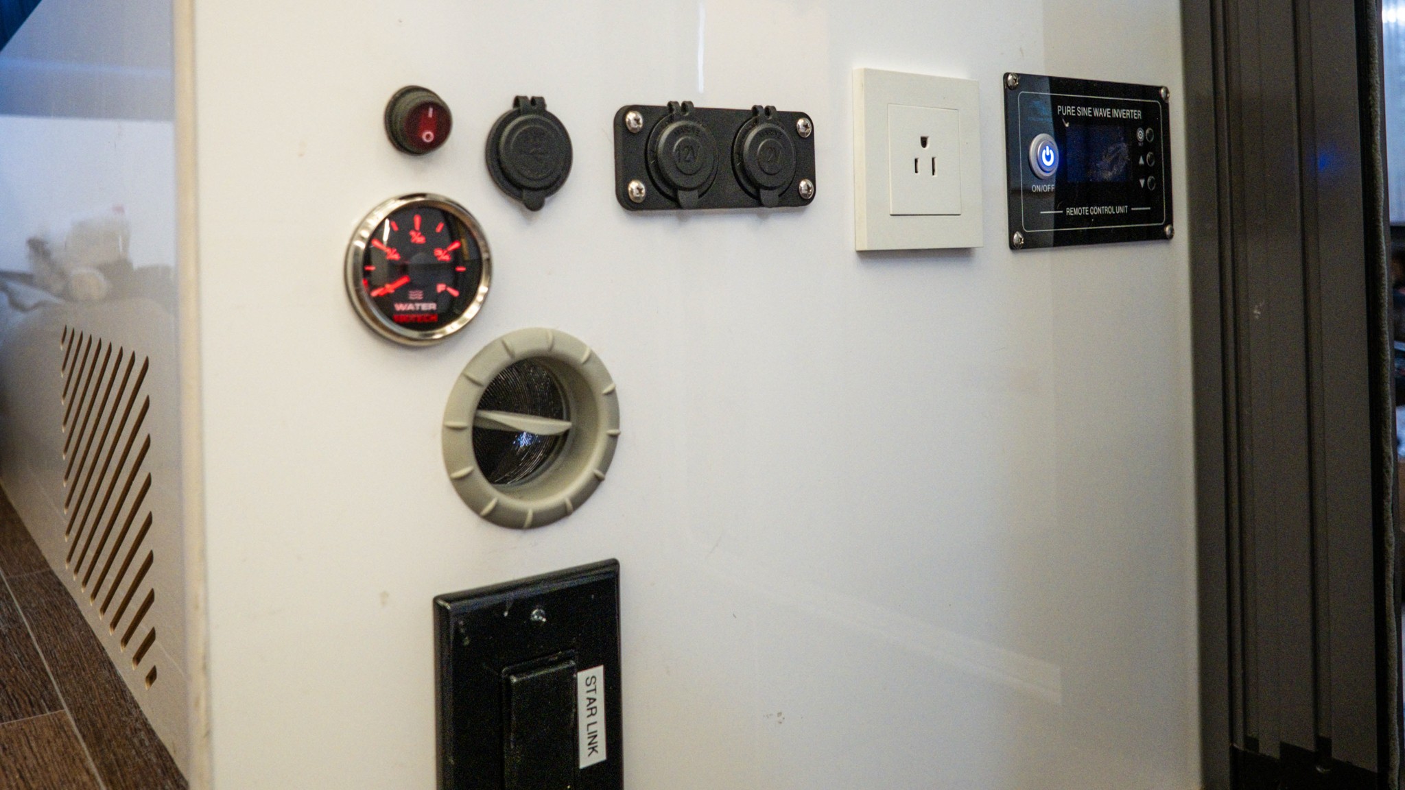 Hunter RMV Sherpa XLE M1089A1 Custom Truck Overlander 19