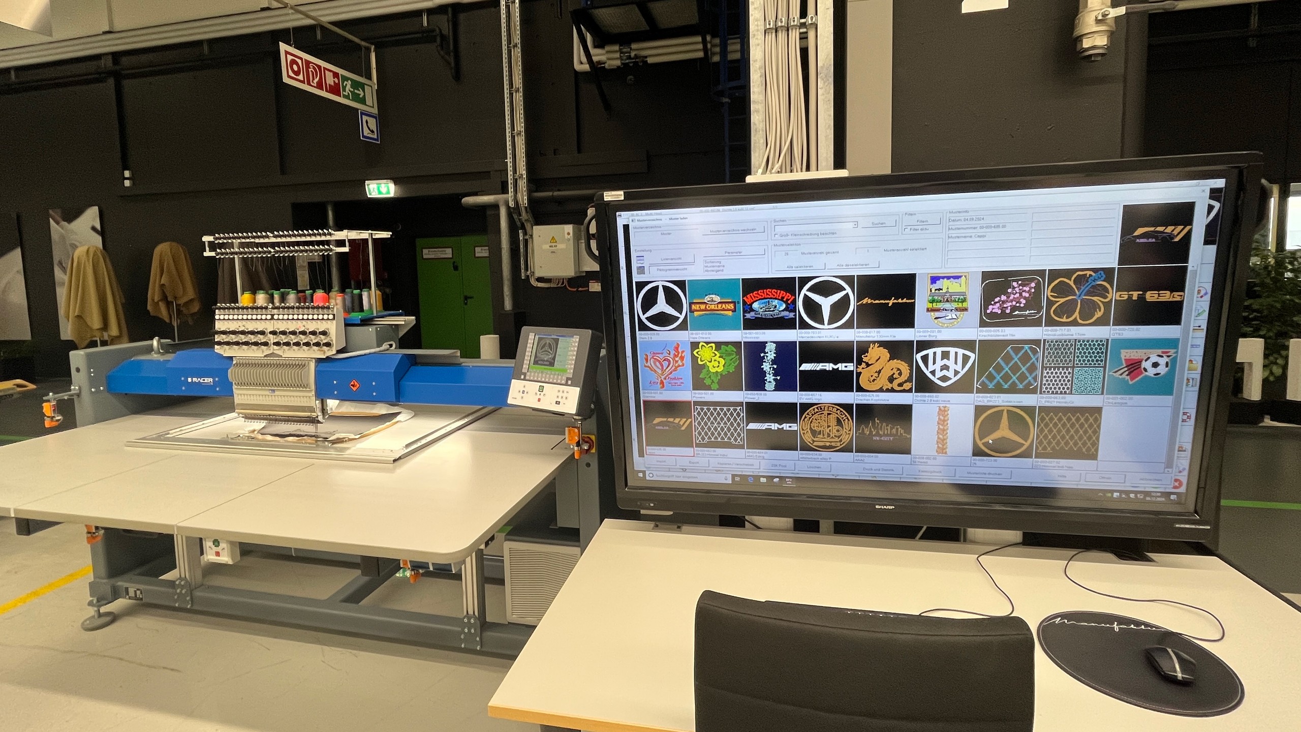 mercedes benz manufactkur factory patterns