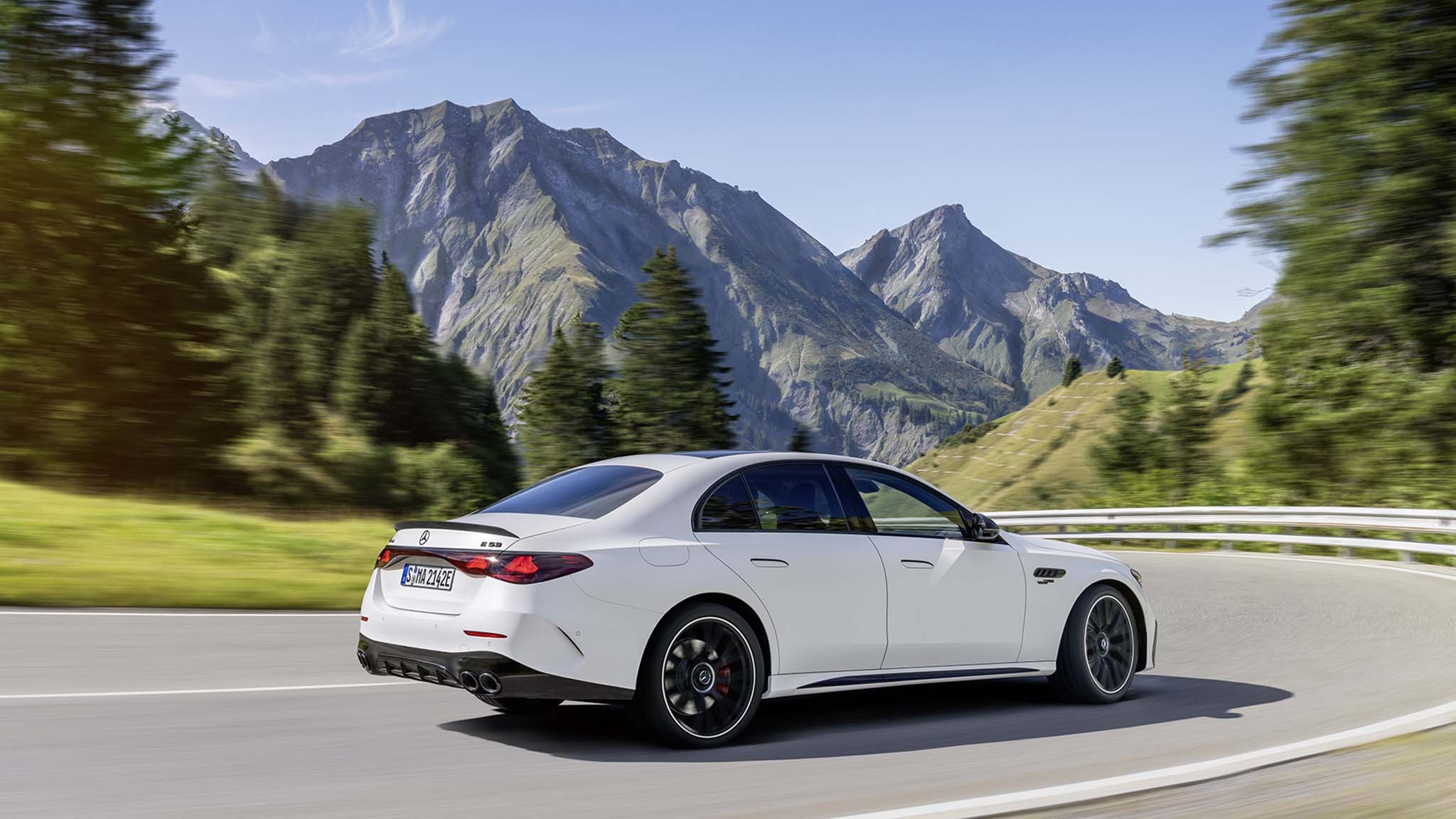 2025 mercedes amg e53 hybrid 003