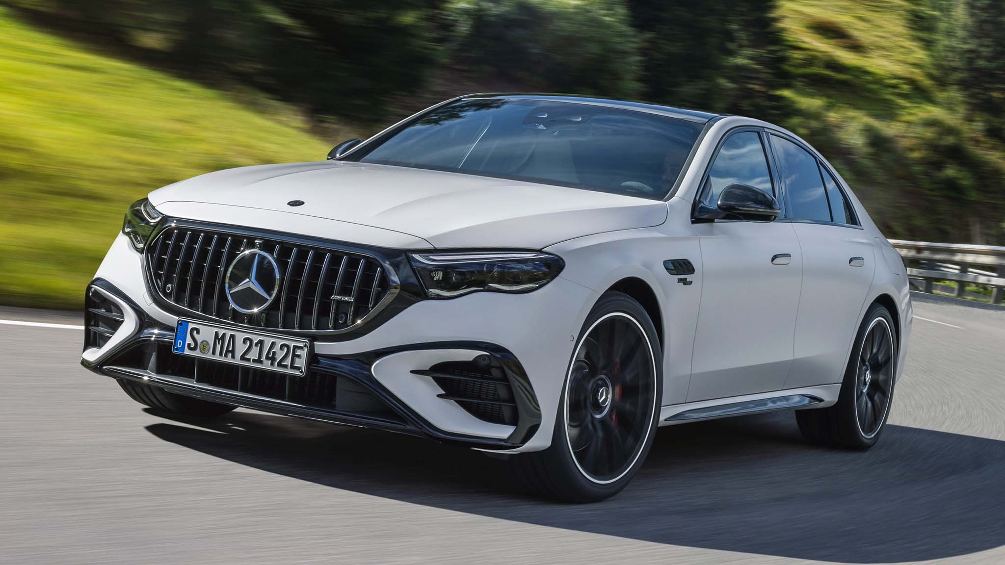2025 mercedes amg e53 hybrid 004
