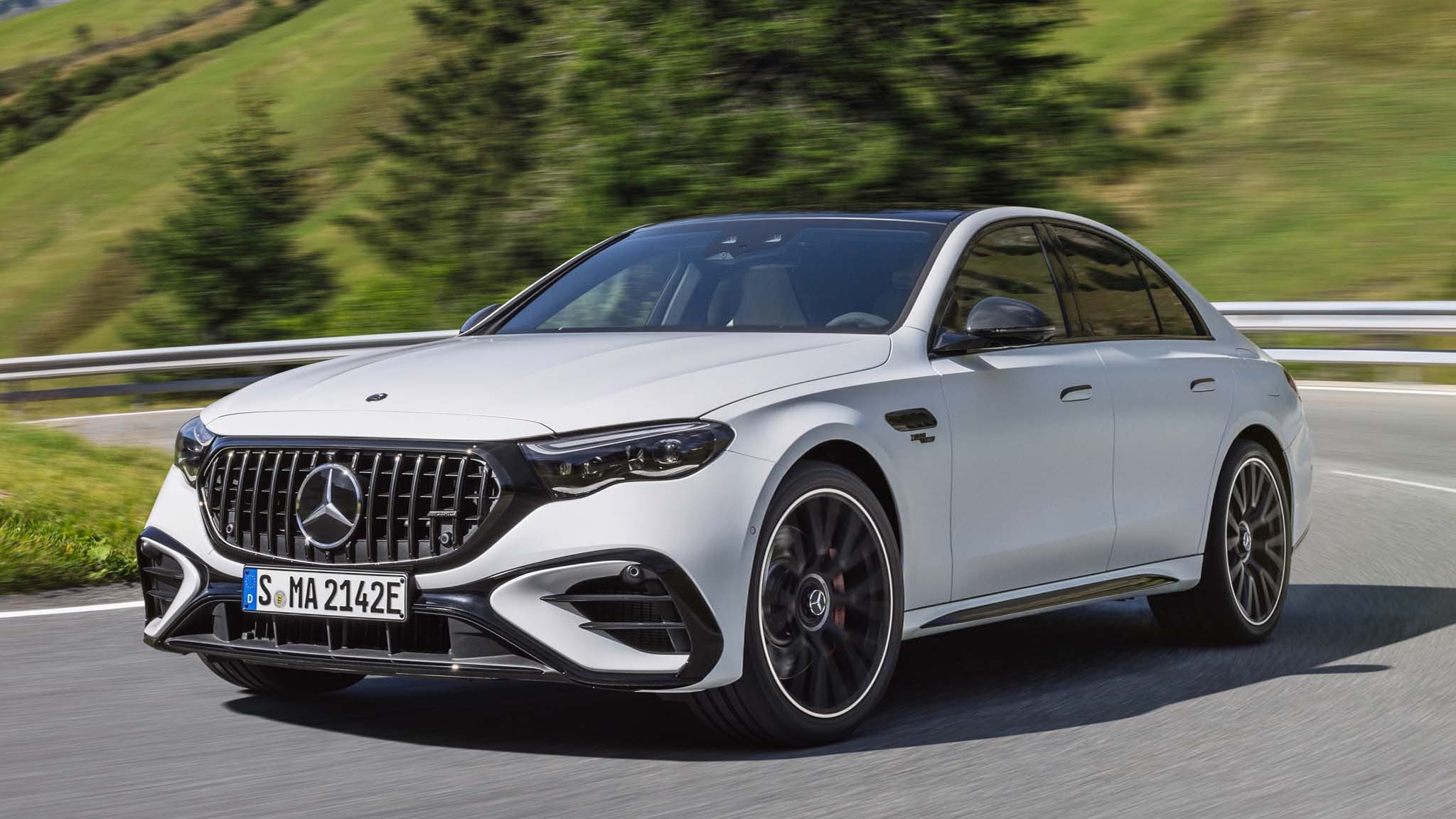 2025 mercedes amg e53 hybrid 011