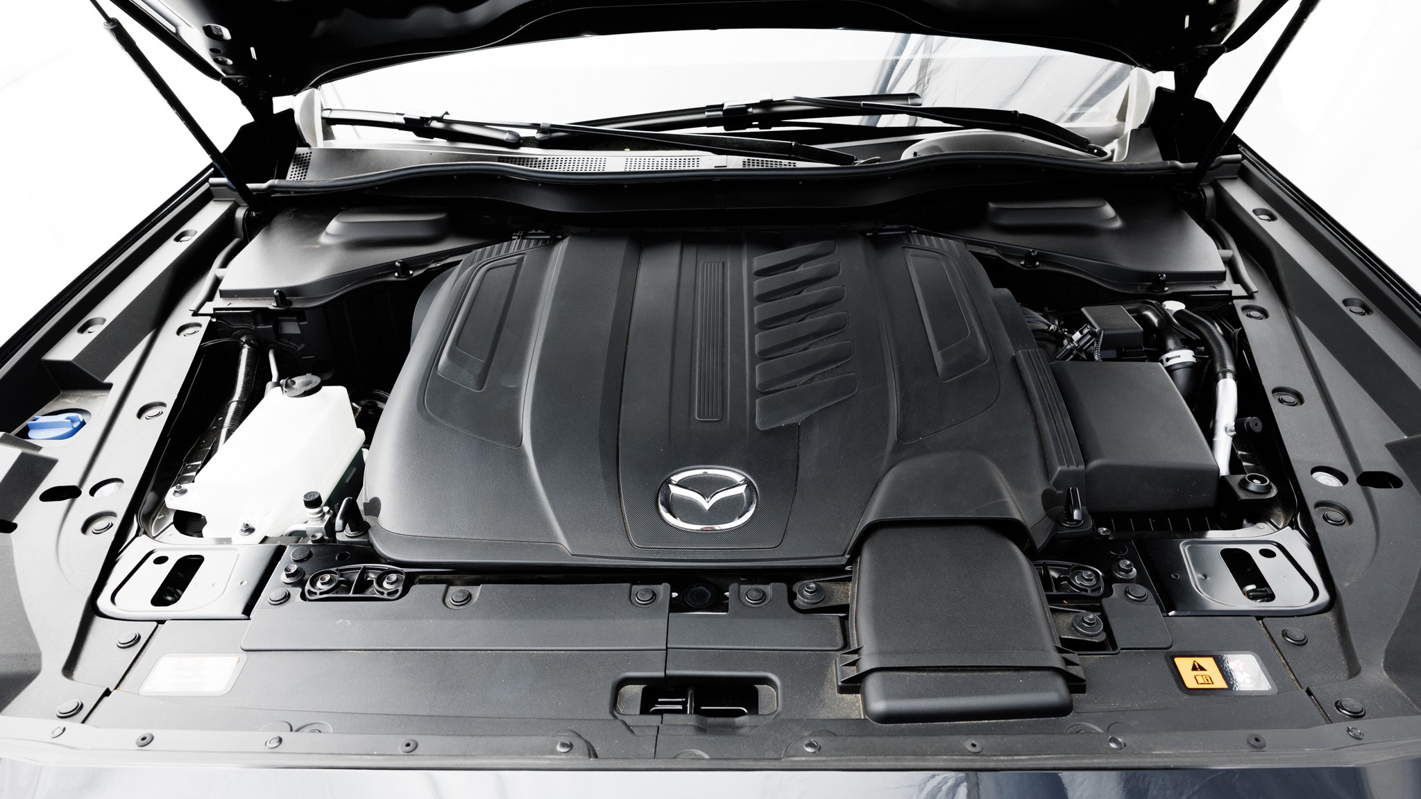 007 2025 Mazda CX70 Turbo