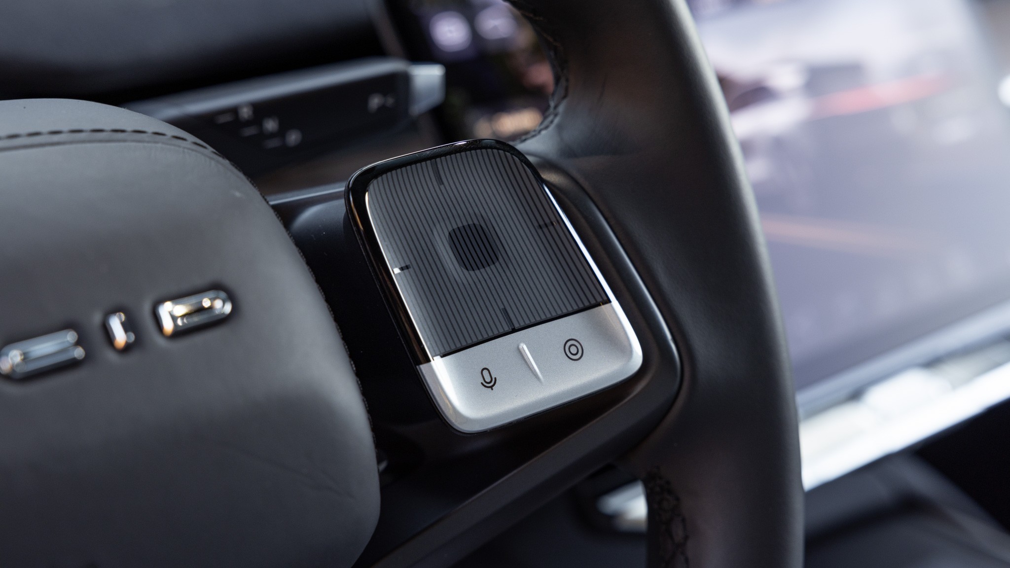 025 2025 Lucid Gravity