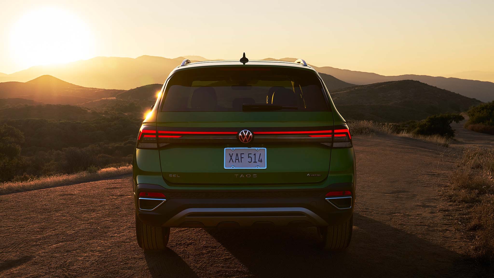 007 2025 volkswagen taos rear view
