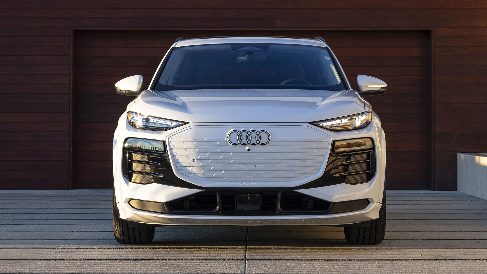 2025 audi q6 e tron glacier white 10