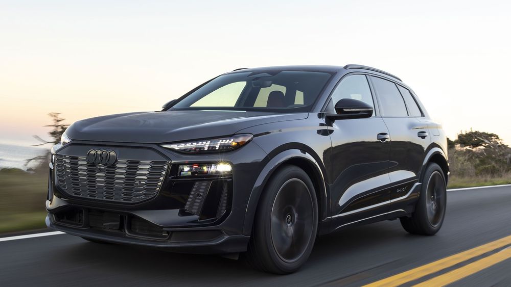 2025 audi sq6 e tron magnet gray 05