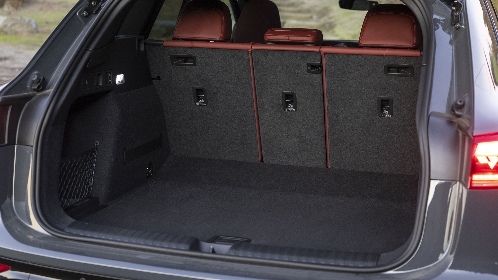 2025 audi sq6 e tron magnet gray 06