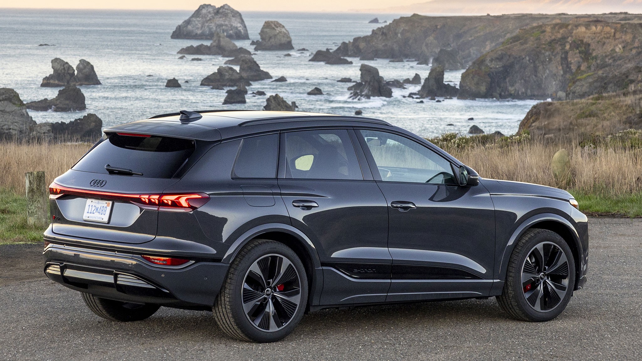 2025 audi sq6 e tron magnet gray 11