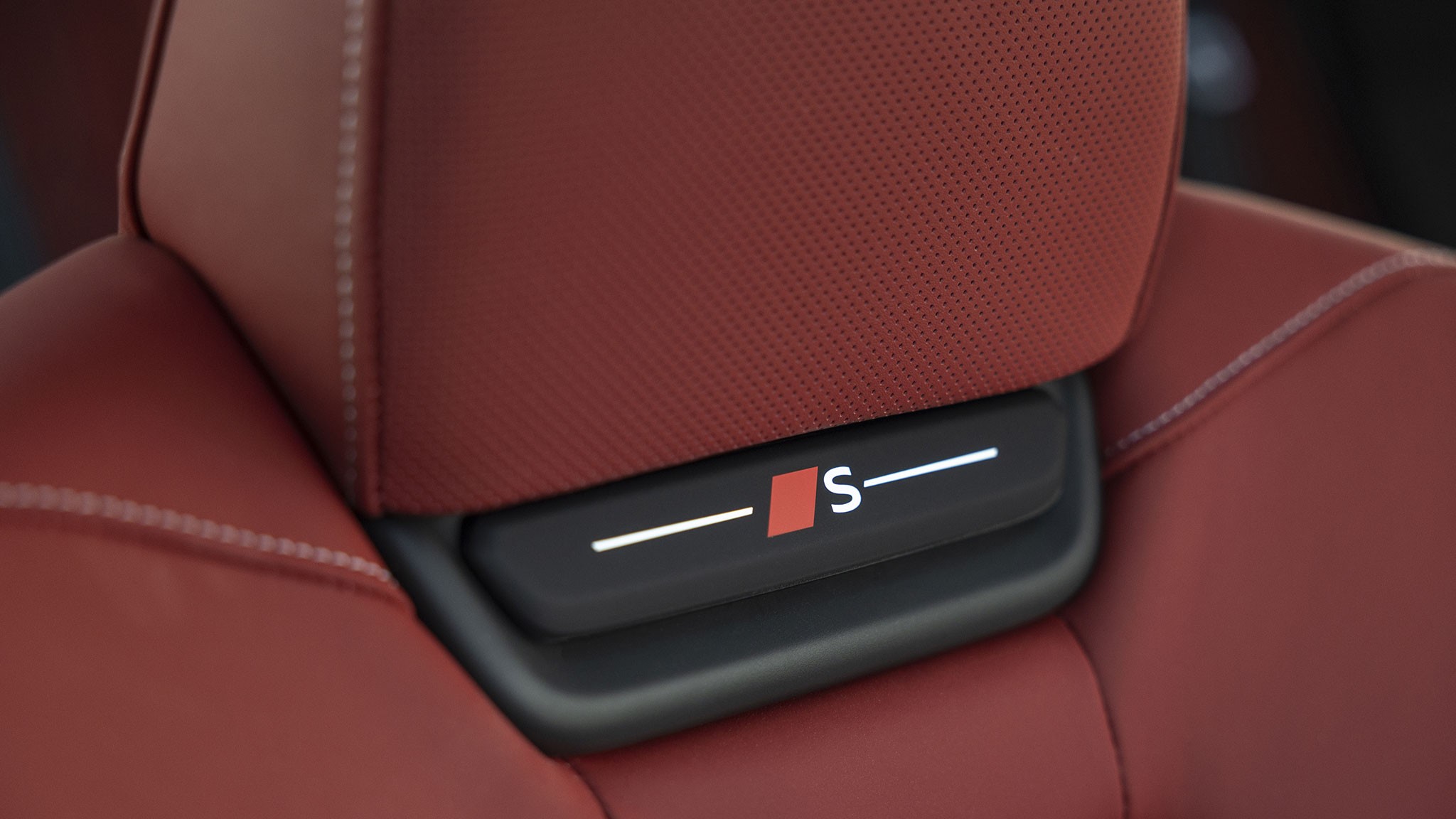 2025 audi sq6 e tron magnet gray 15