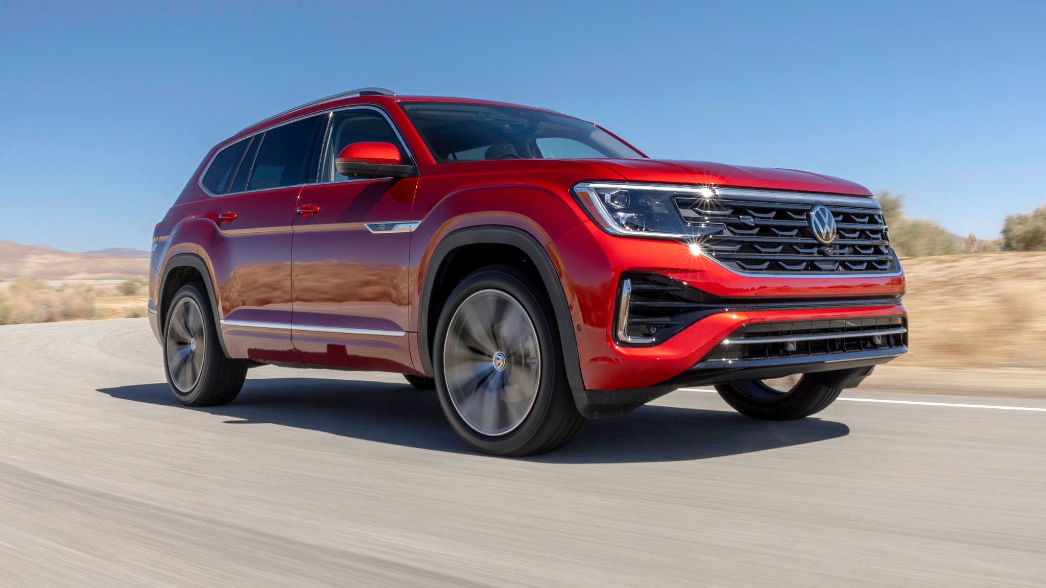 16 2025 Volkswagen Atlas front view