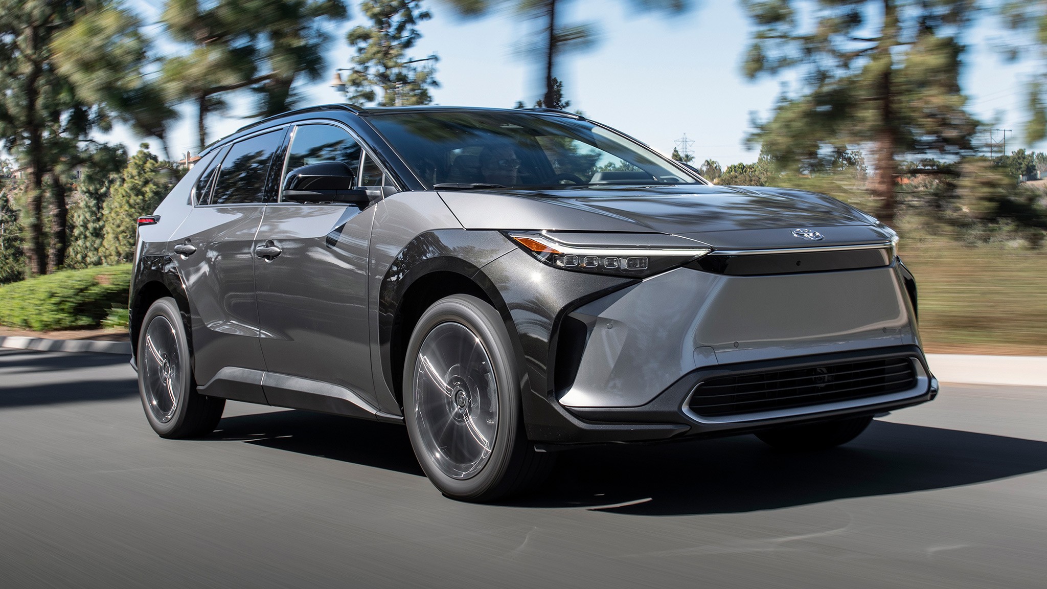 2025 Toyota bZ4X 7