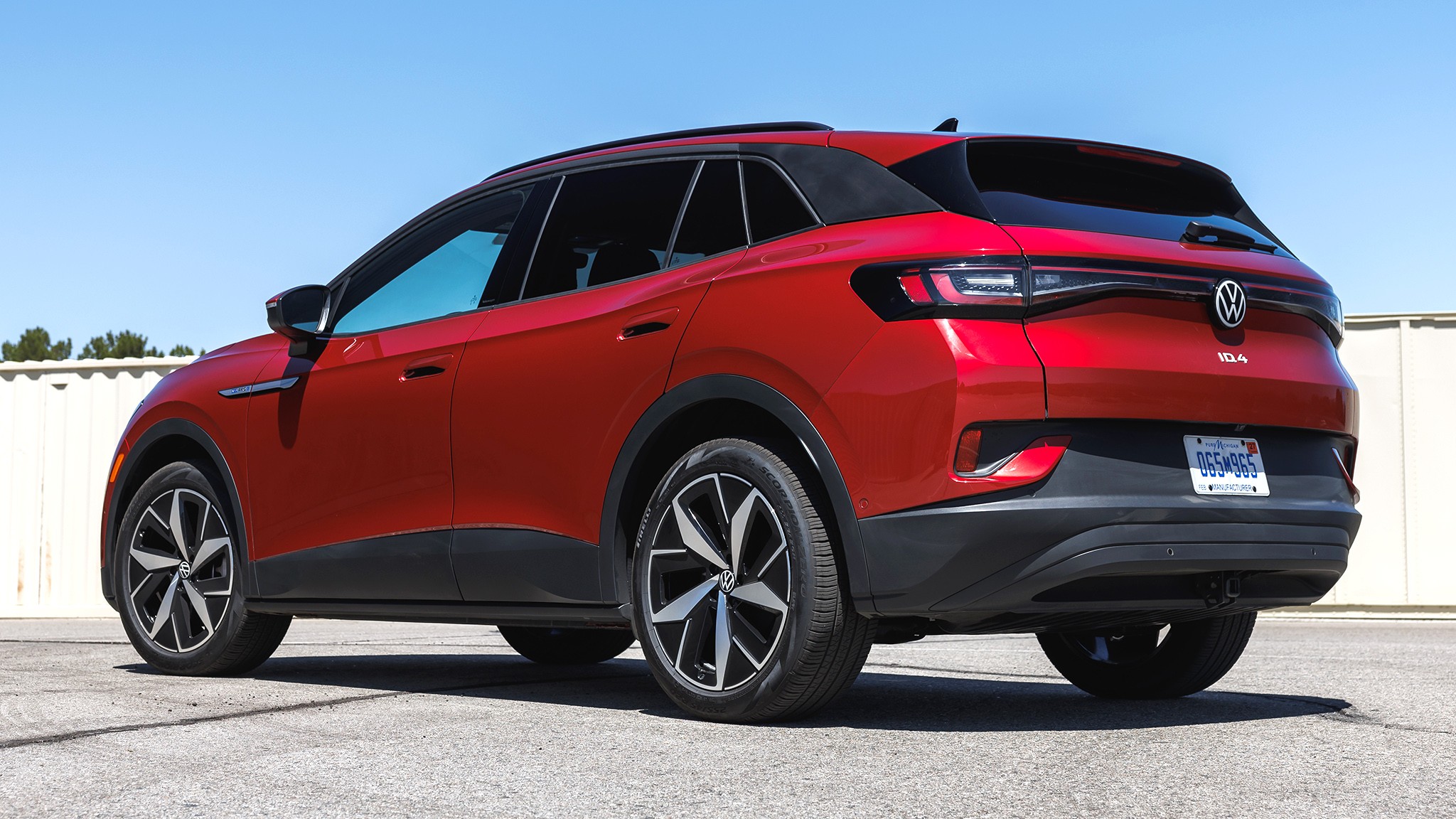 10 2025 Volkswagen ID4 rear view