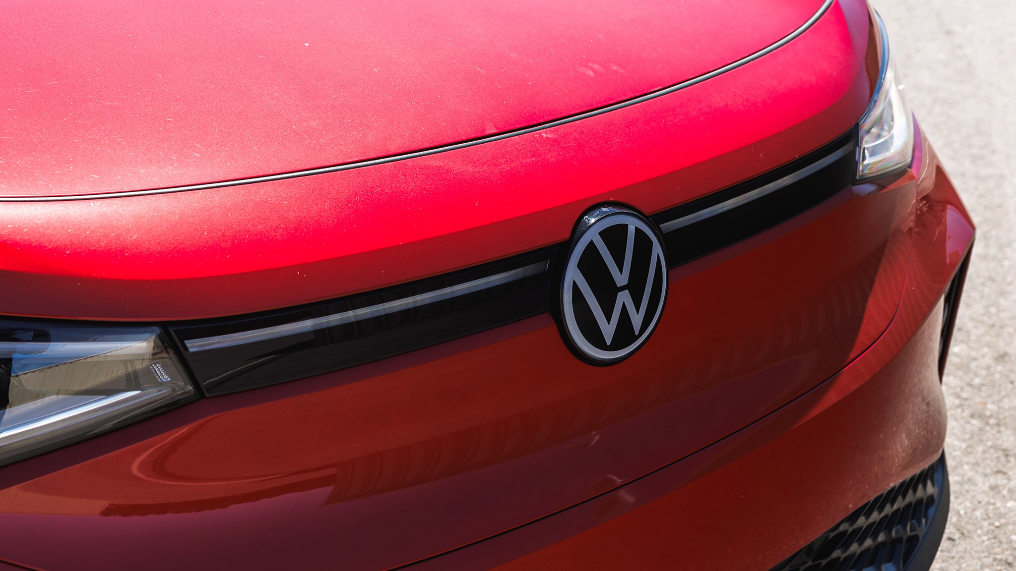 15 2025 Volkswagen ID4 grille