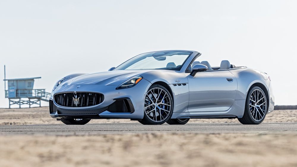 001 2025 Maserati GranCabrio Trofeo