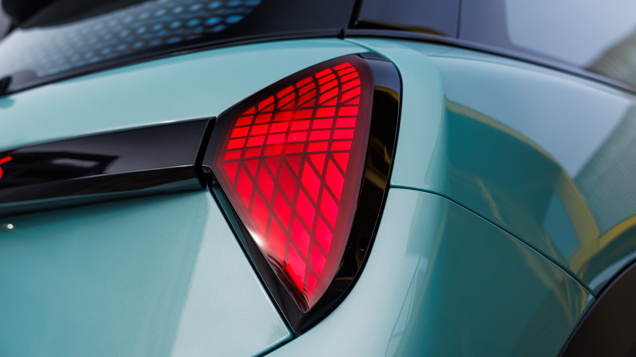 004 2025 Mini Cooper Hardtop tailight