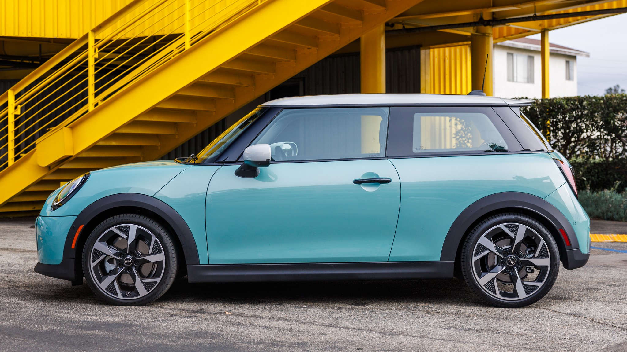 009 2025 Mini Cooper Hardtop side profile