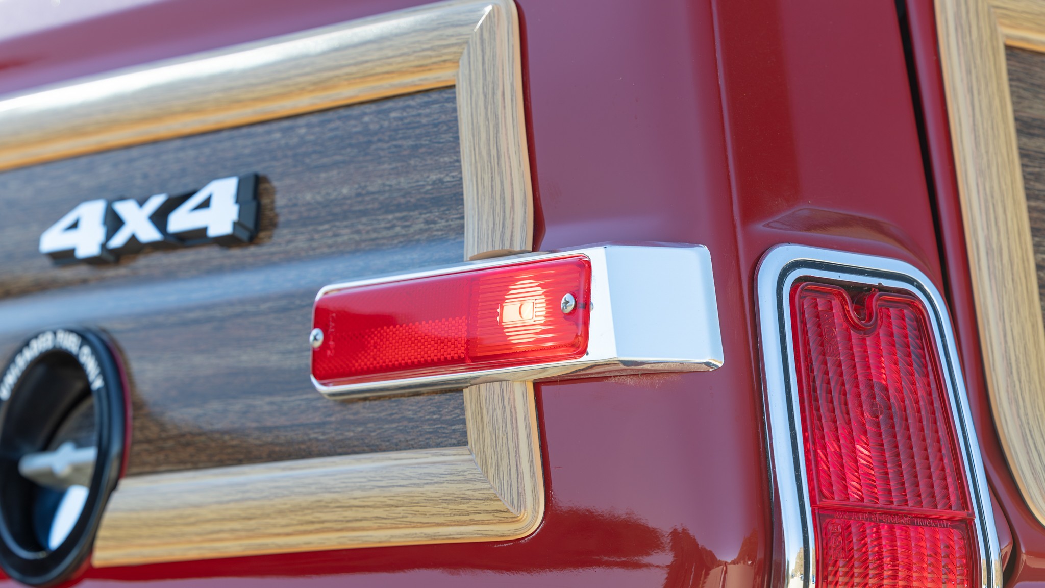 027 2025 Vigilante Jeep Grand Wagoneer Redeye