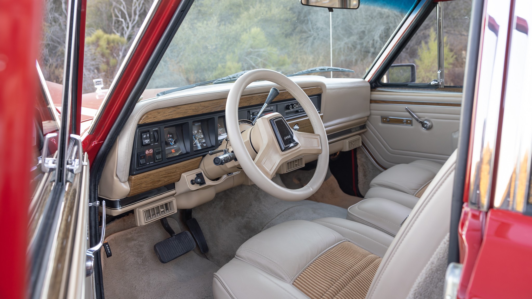 033 2025 Vigilante Jeep Grand Wagoneer Redeye