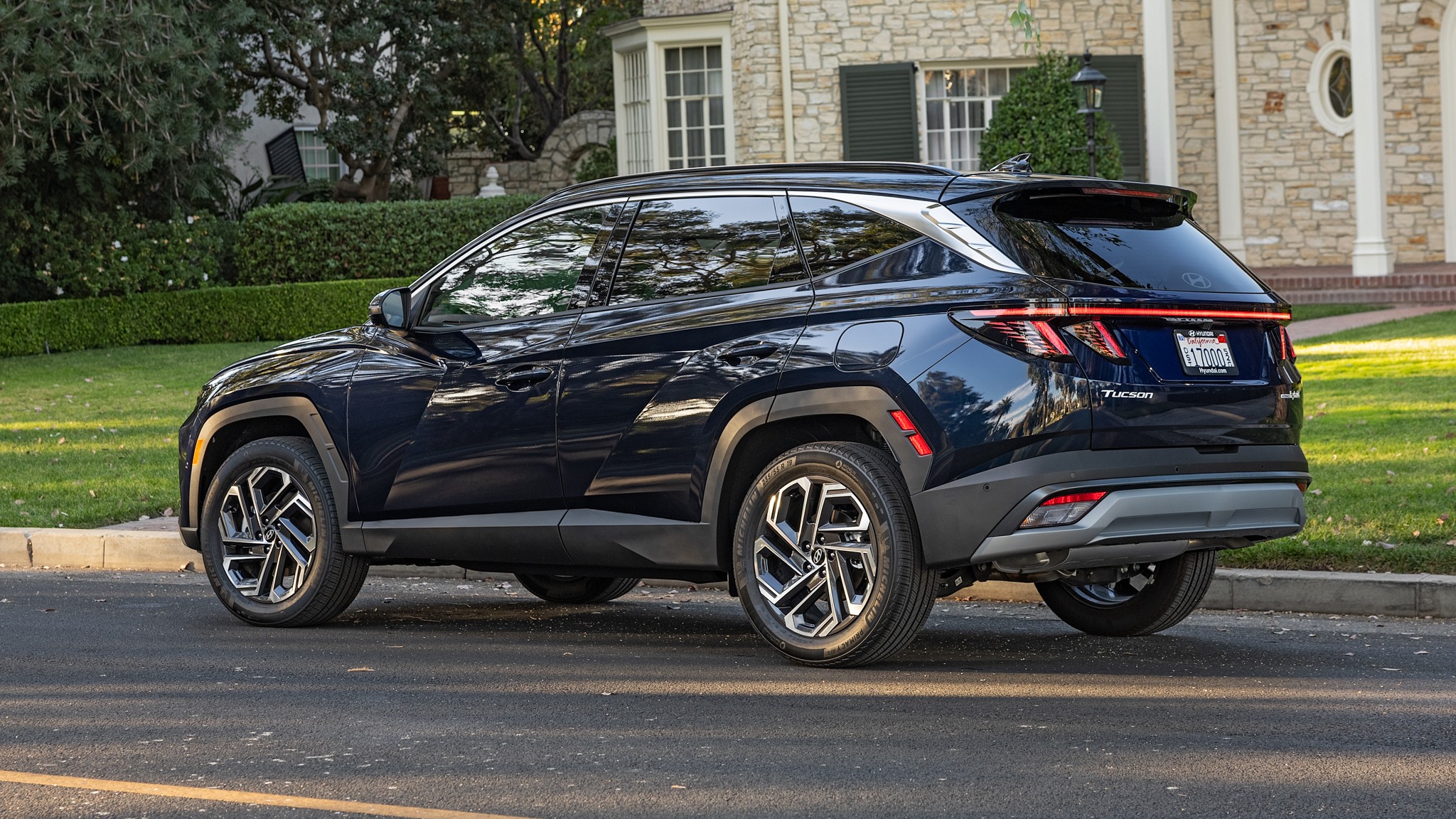 005 2025 Hyundai Tucson Hybrid