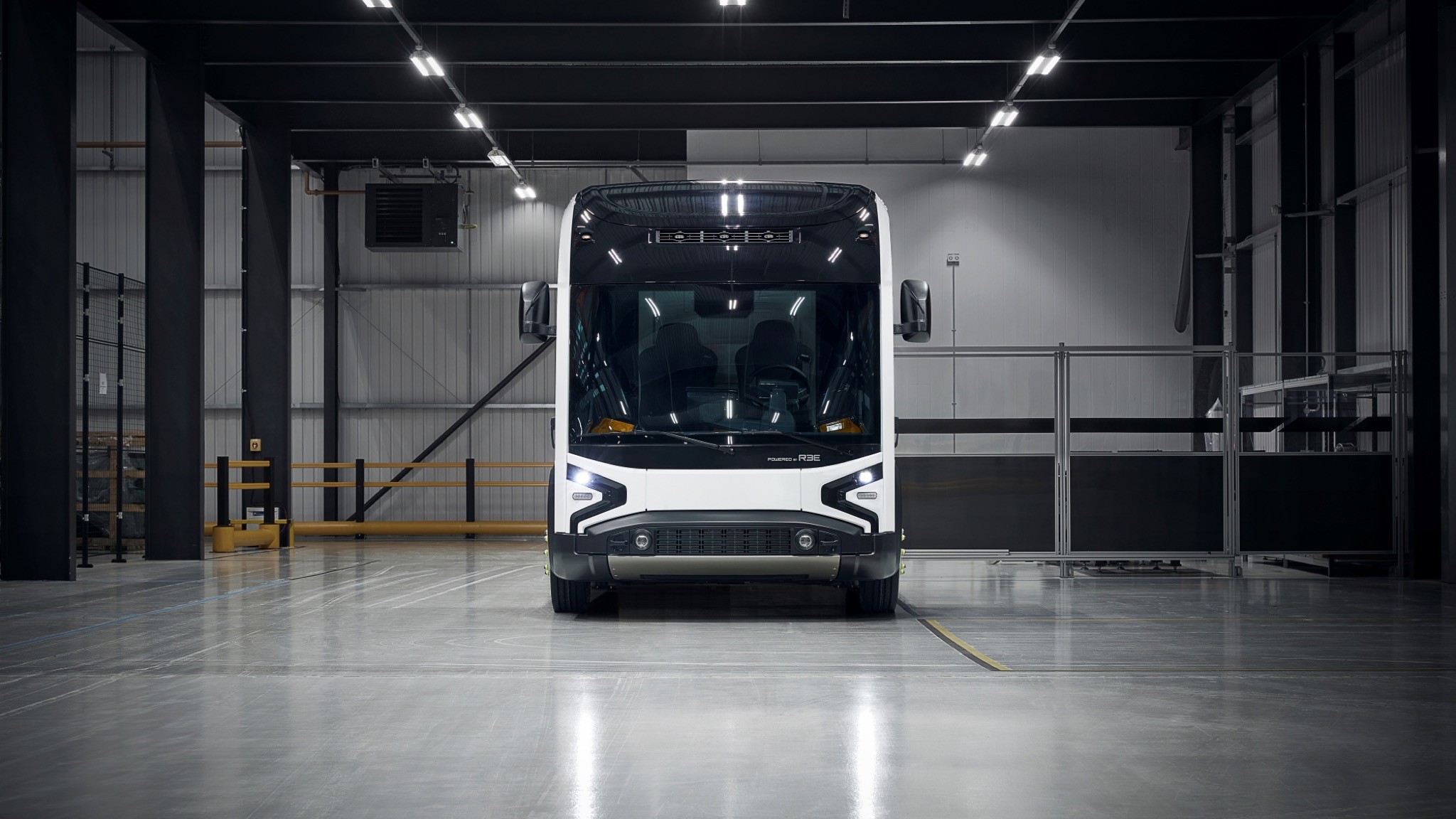 REE Automotive P7 Series Electric Commercial Vehicle 10