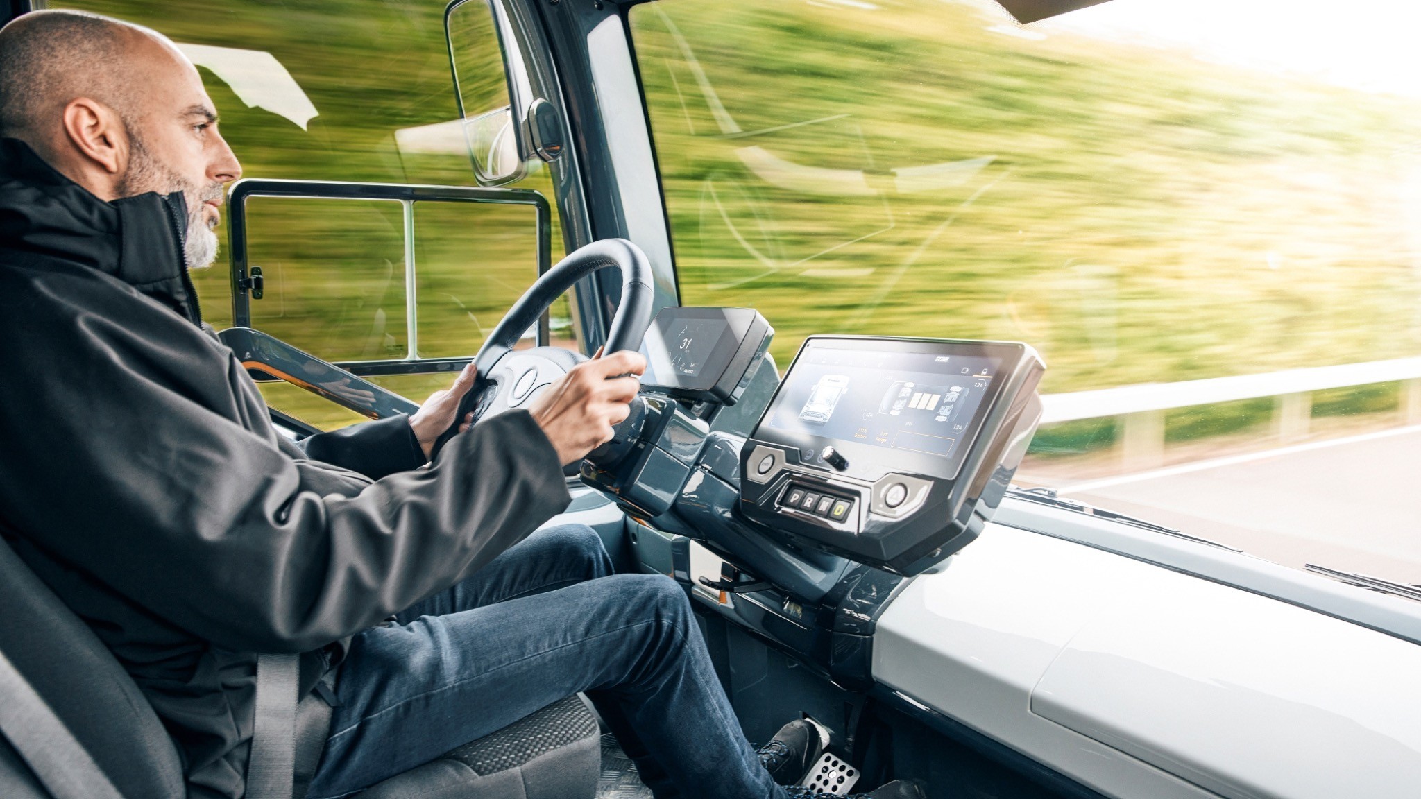 REE Automotive P7 Series Electric Commercial Vehicle 16