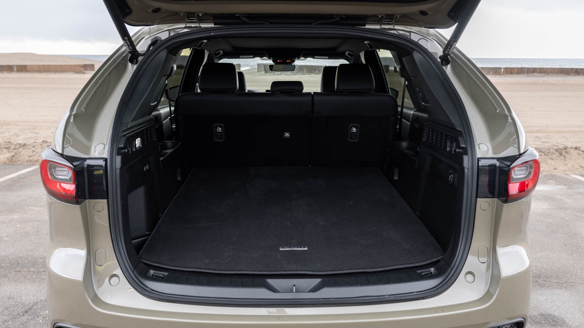 022 2025 Mazda CX70 LT