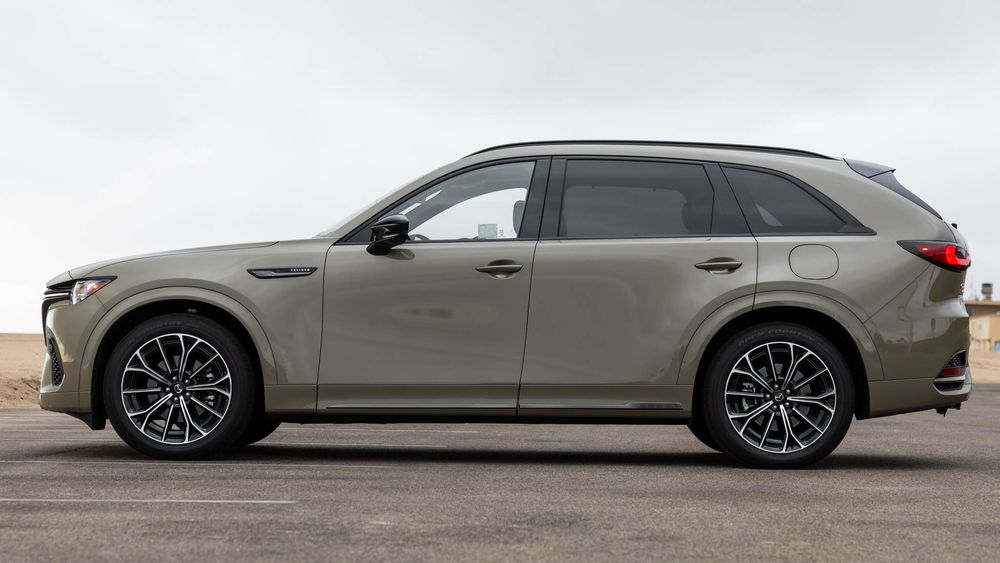 024 2025 Mazda CX70 LT