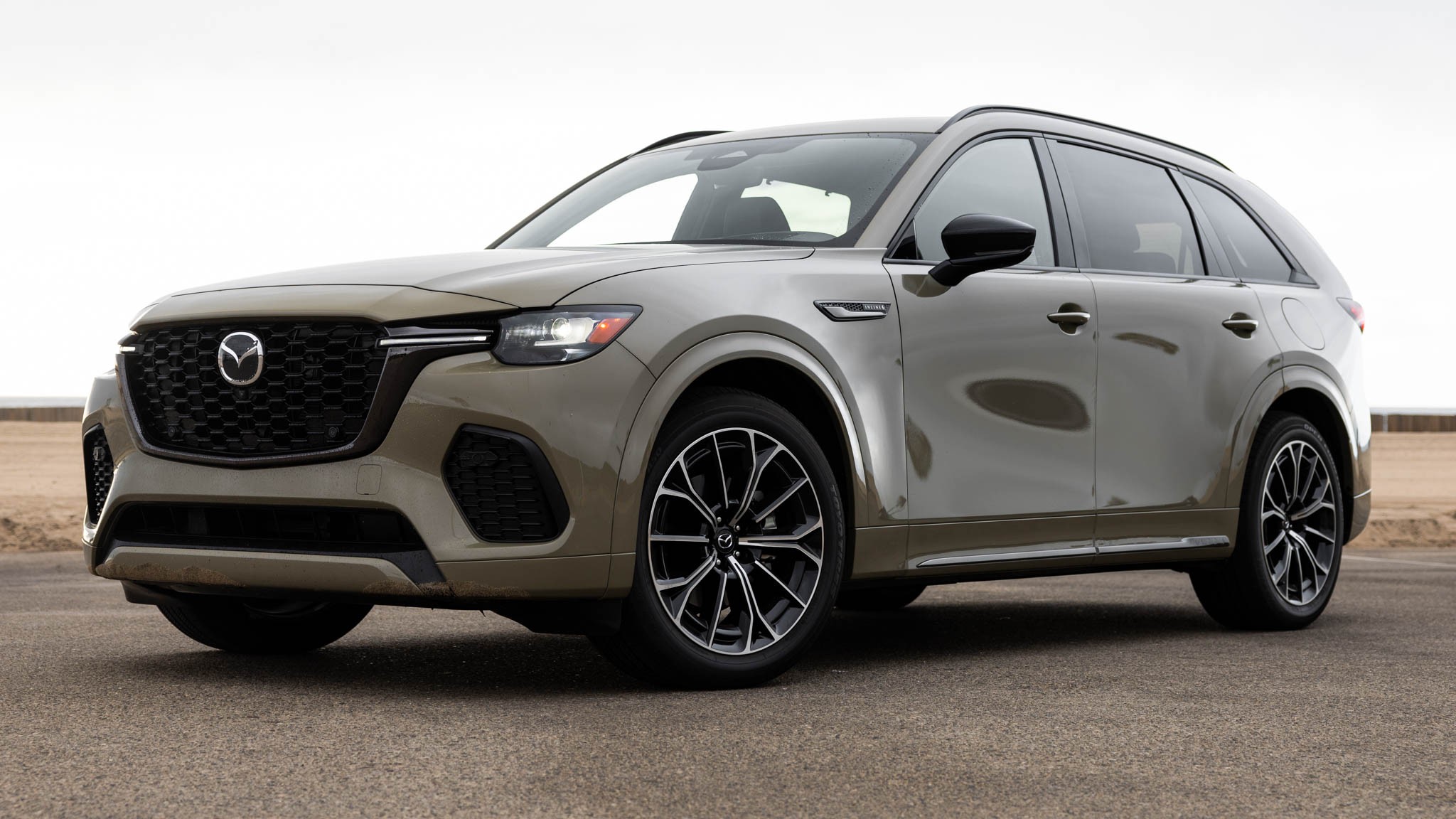 025 2025 Mazda CX70 LT