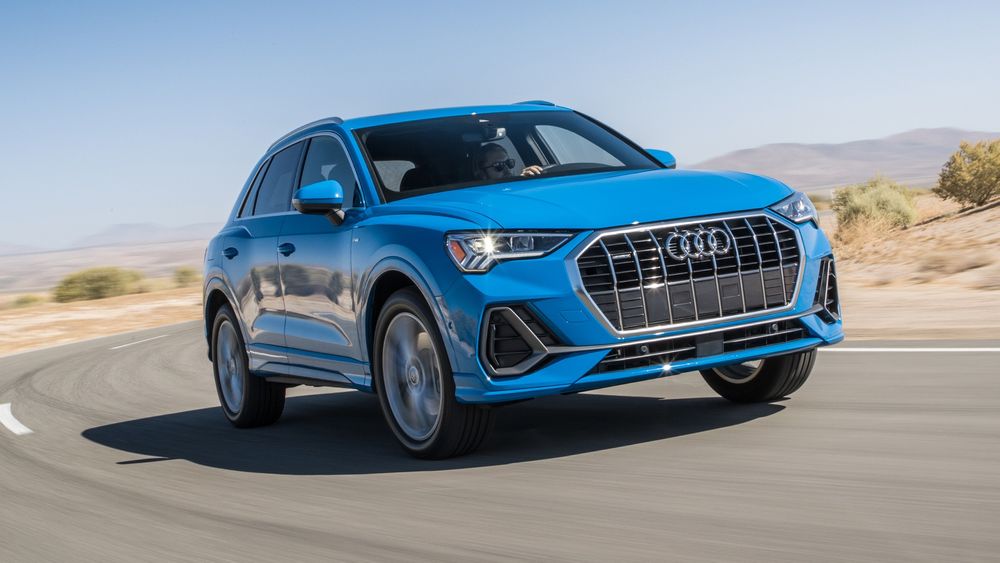 4 2025 Audi Q3 front view