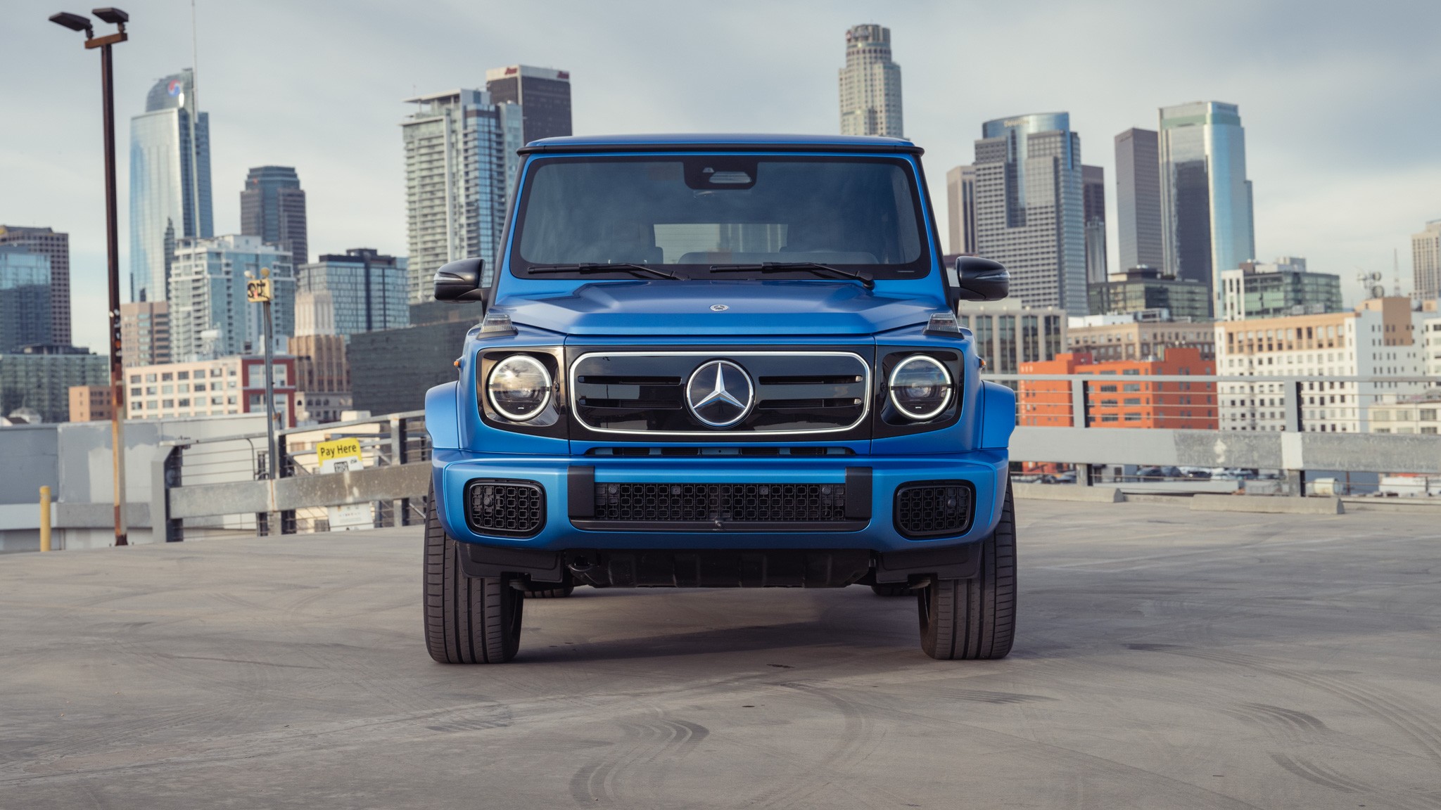 007 2025 Mercedes G580 EV front view