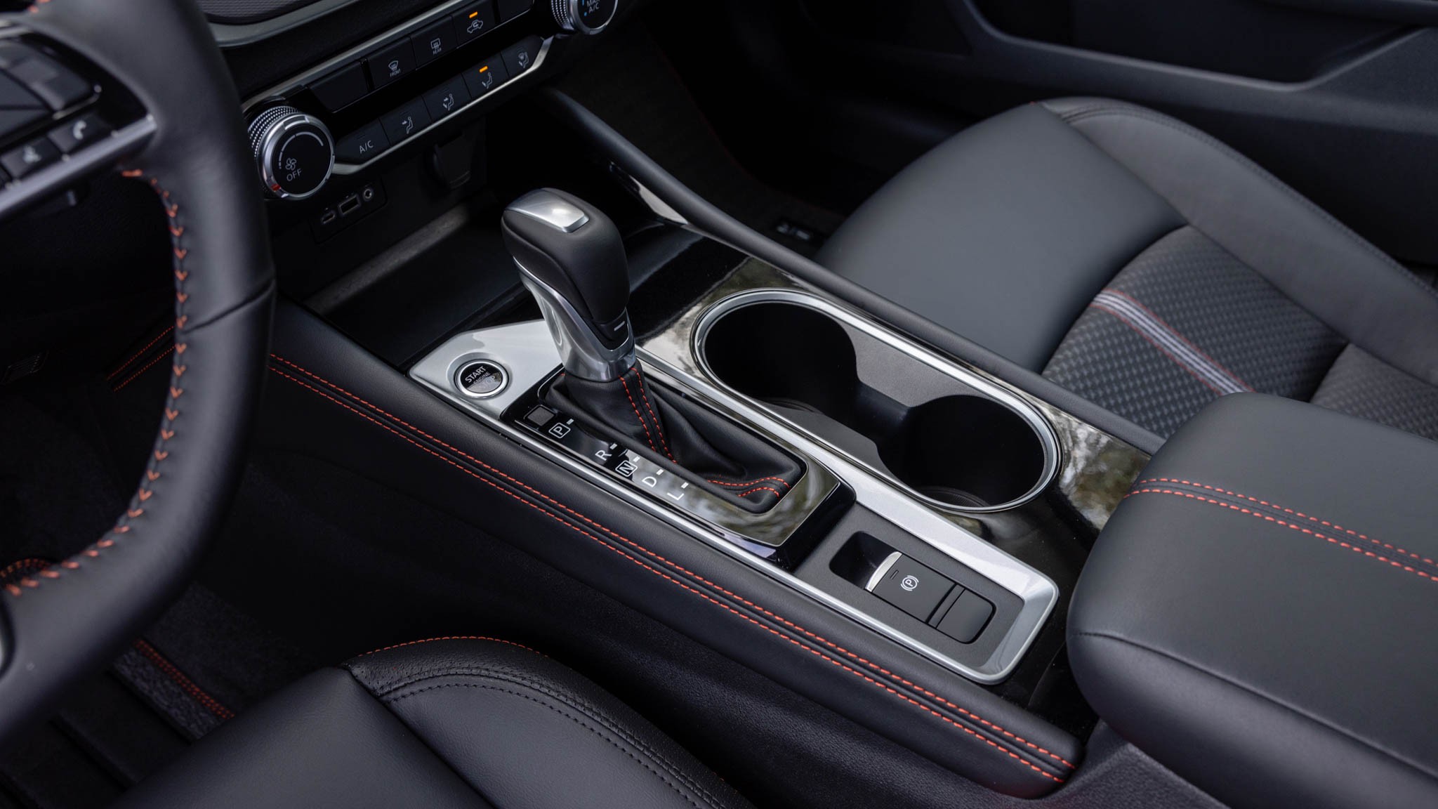 009 2025 Nissan Altima SR AWD