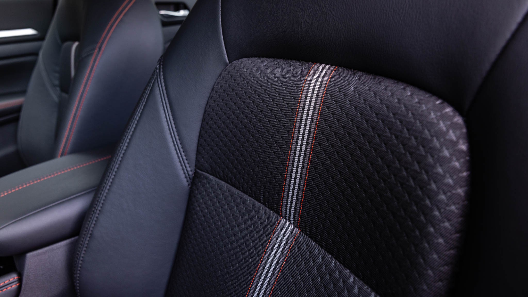 011 2025 Nissan Altima SR AWD