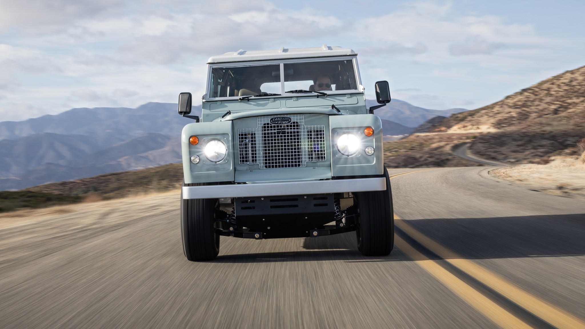 004 2025 ZeroLabs Land Rover Series