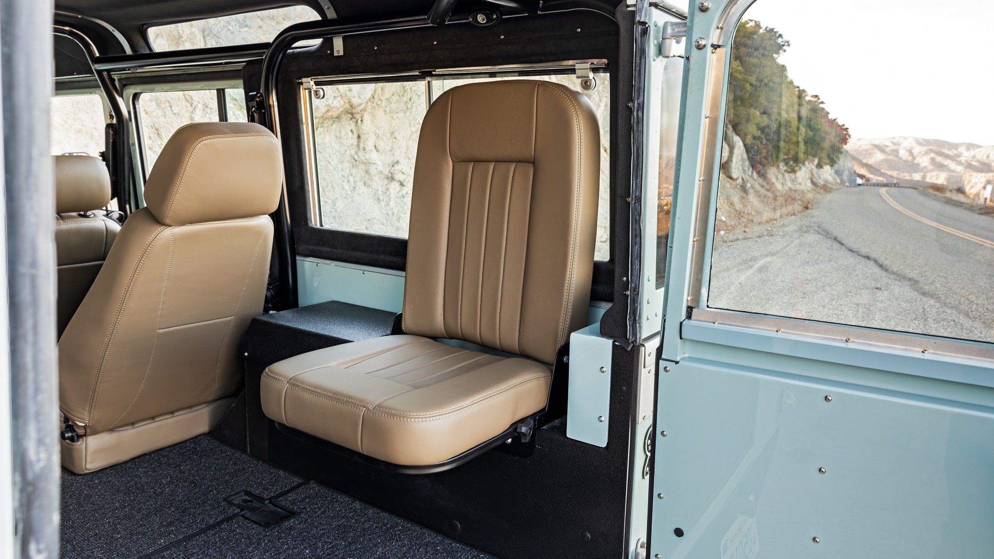 041 2025 ZeroLabs Land Rover Series