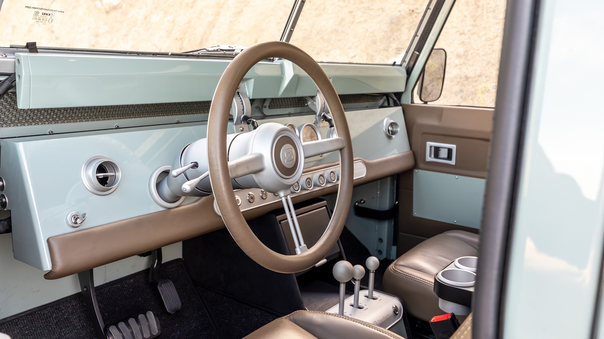 046 2025 ZeroLabs Land Rover Series