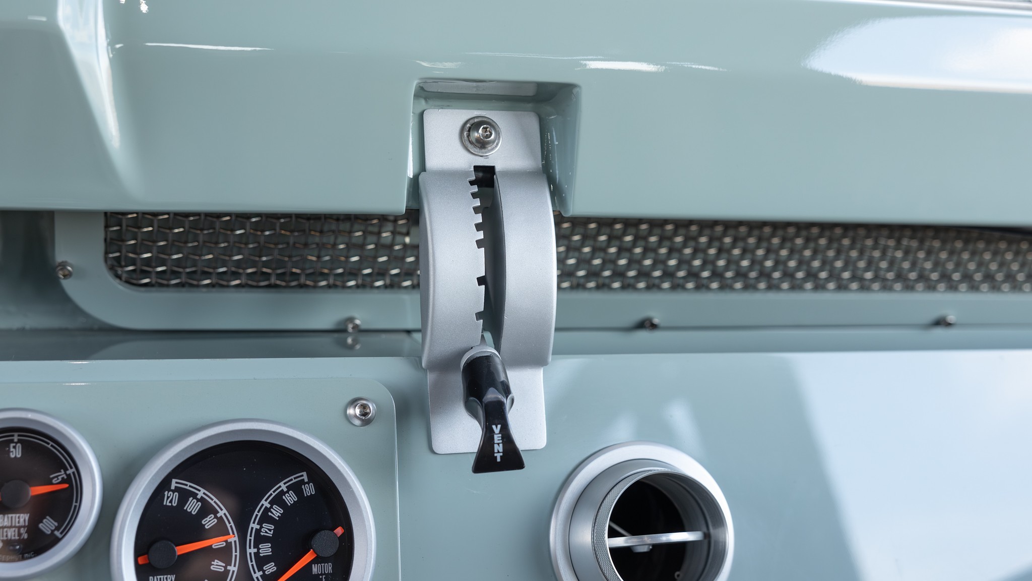 048 2025 ZeroLabs Land Rover Series