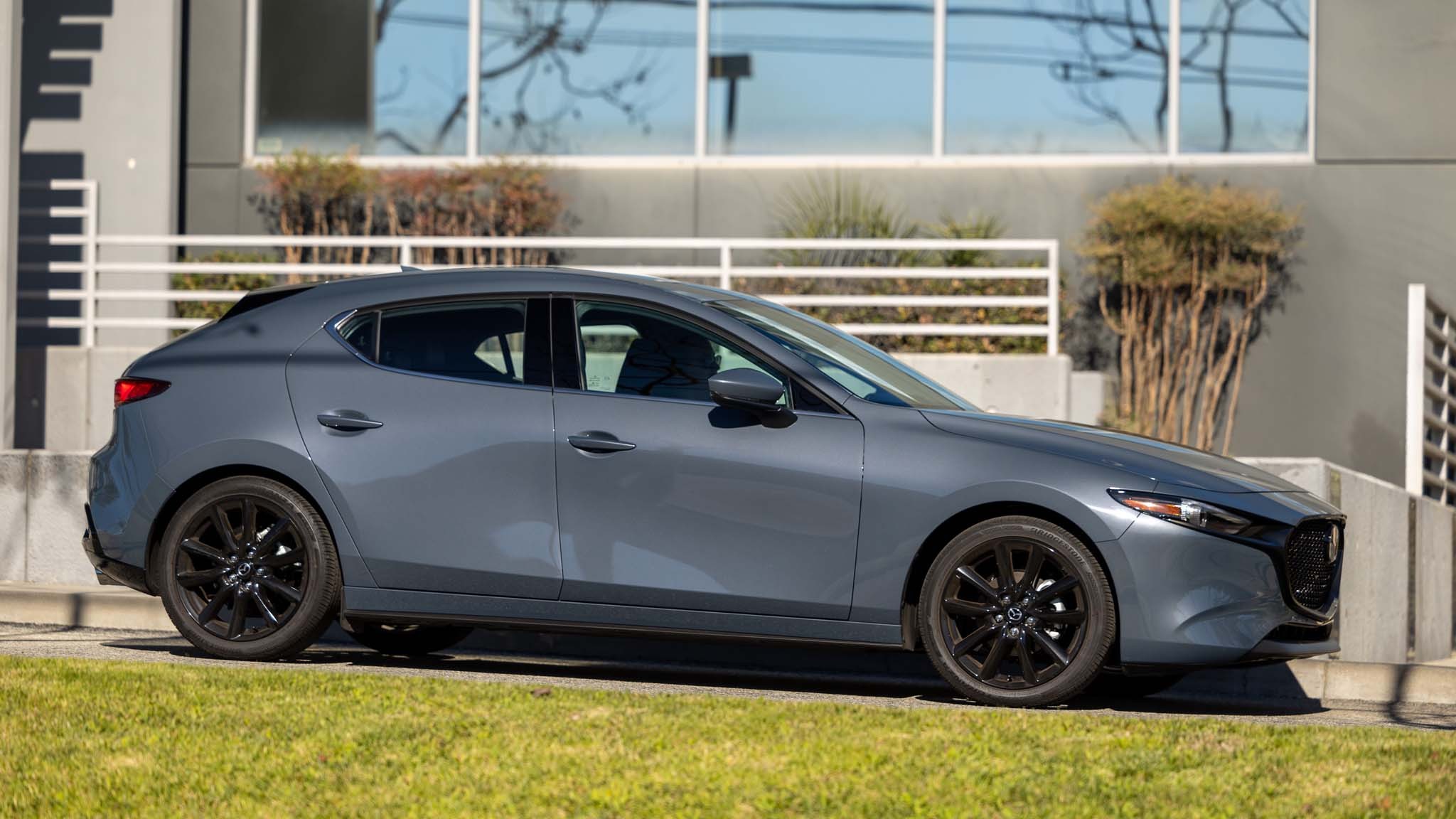 008 2025 Mazda 3 hatchback