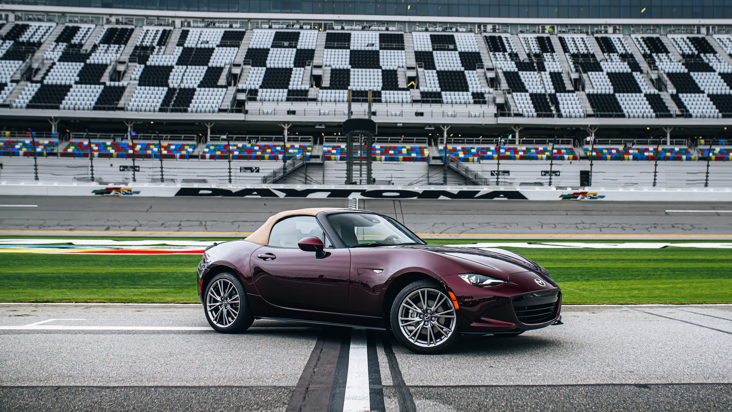 2025 mazda mx 5 35th anniversary edition 10
