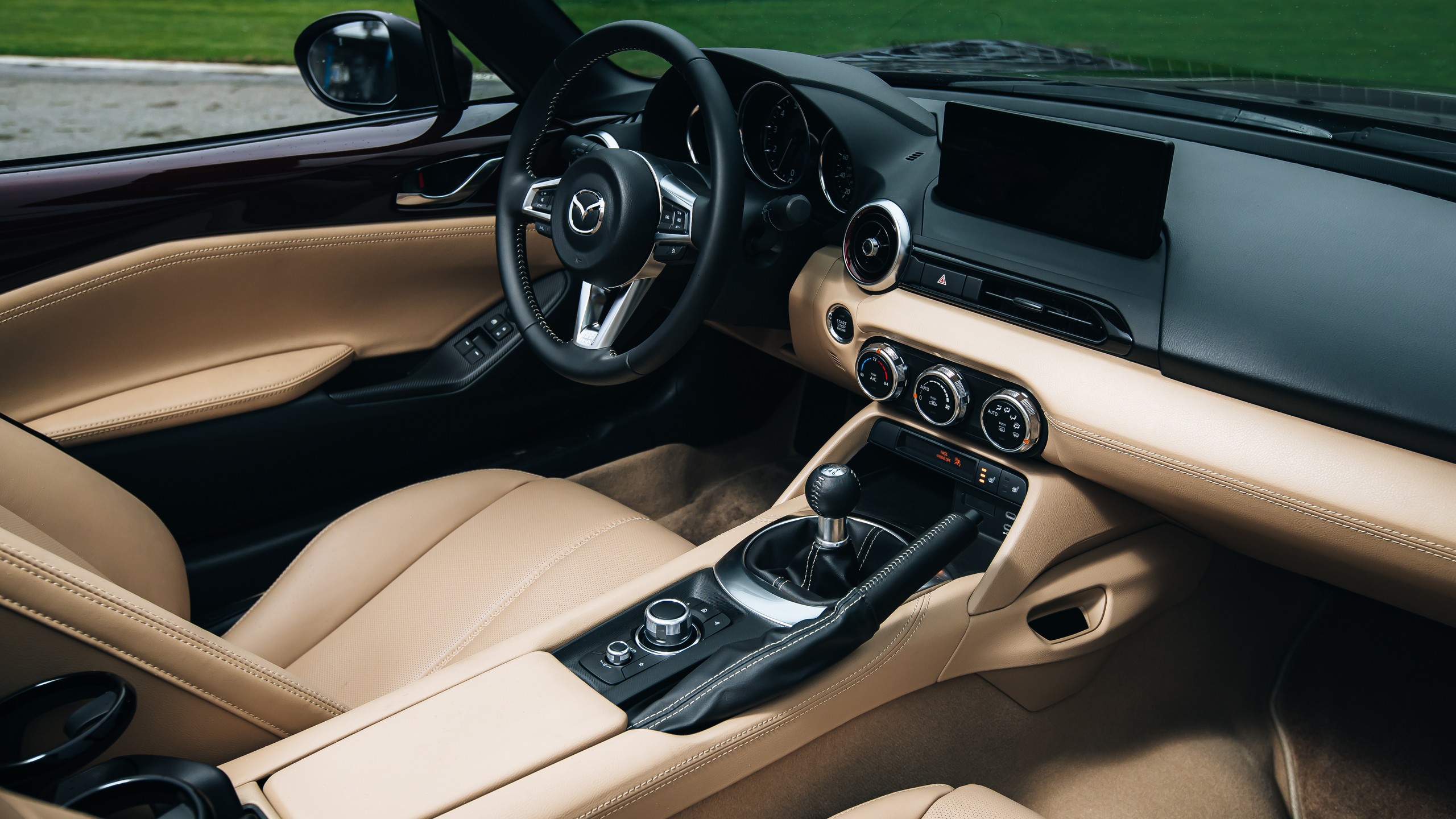 2025 mazda mx 5 35th anniversary edition 13