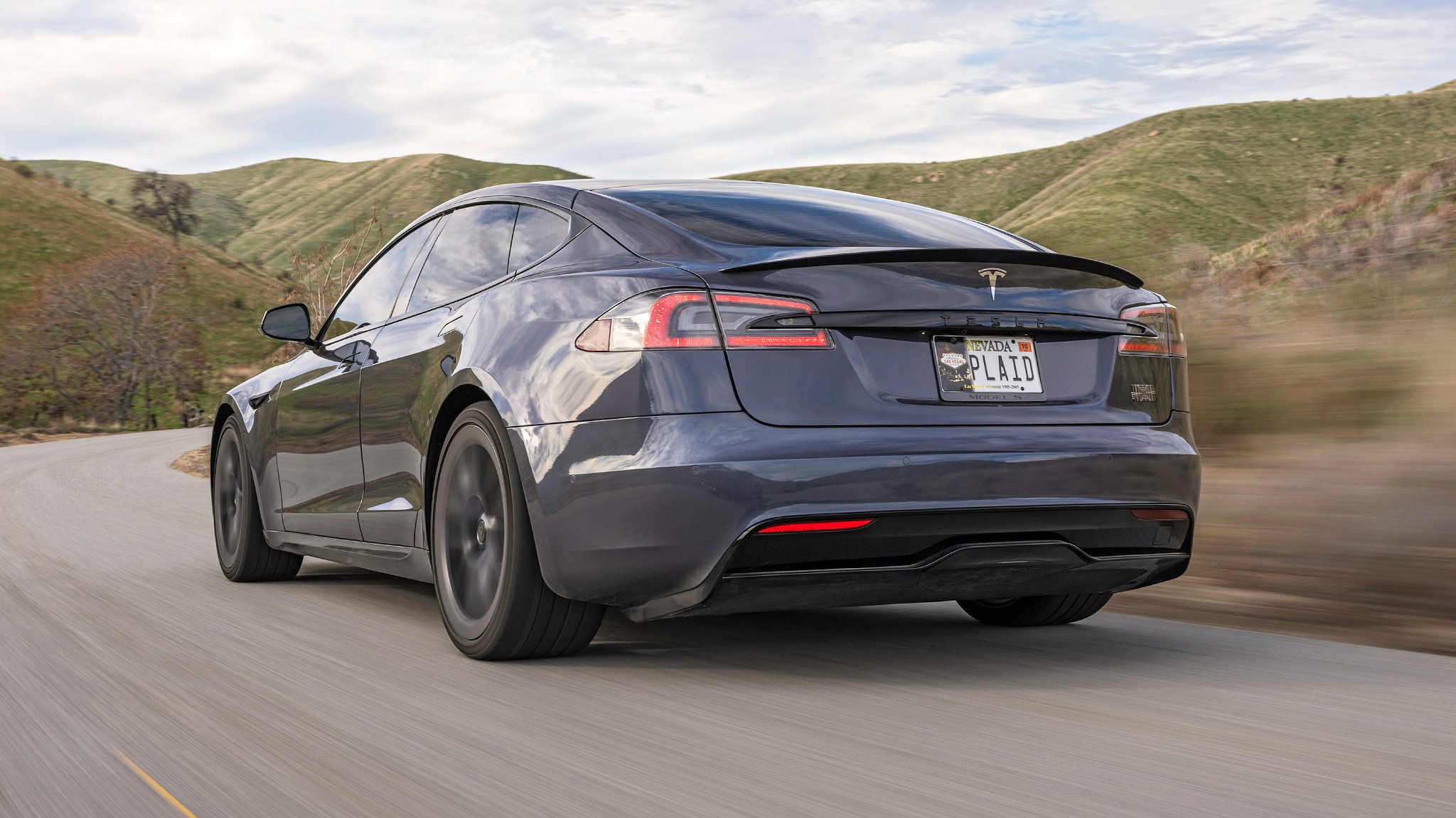 14 2025 Tesla Model S front view