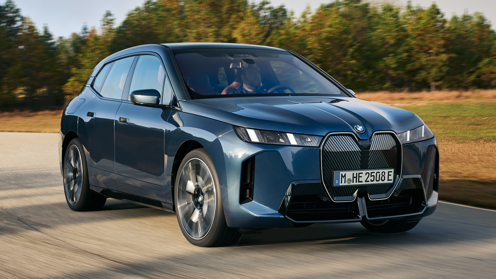 2026 BMW iX xDrive60 15