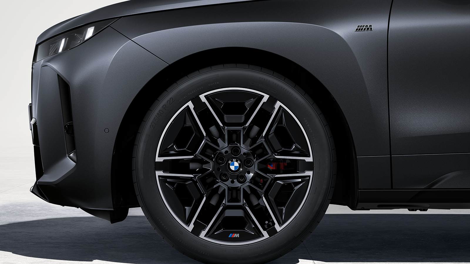 2026 BMW iX M70 xDrive 8