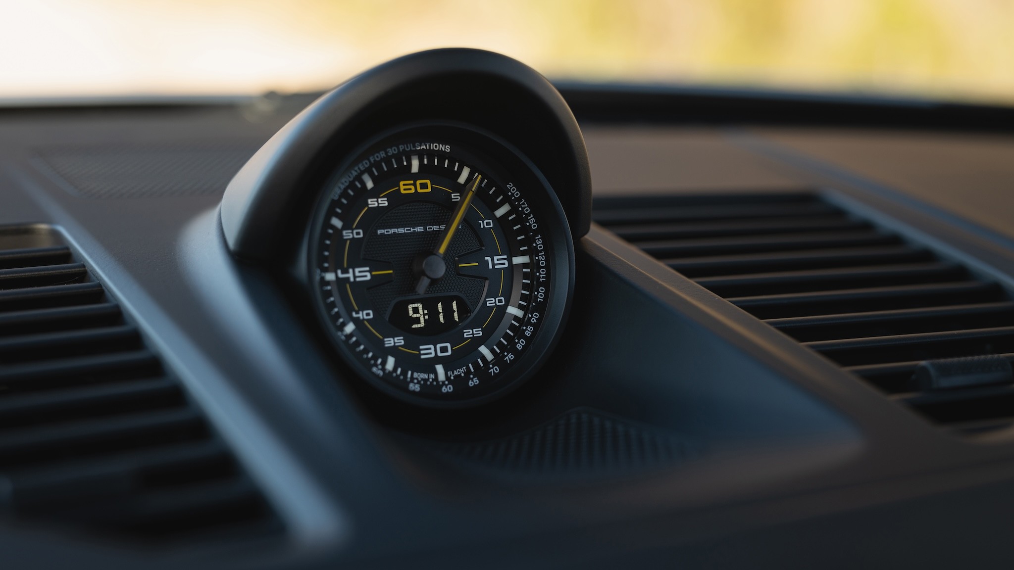 2025 Porsche 911 GT3 Touring 17