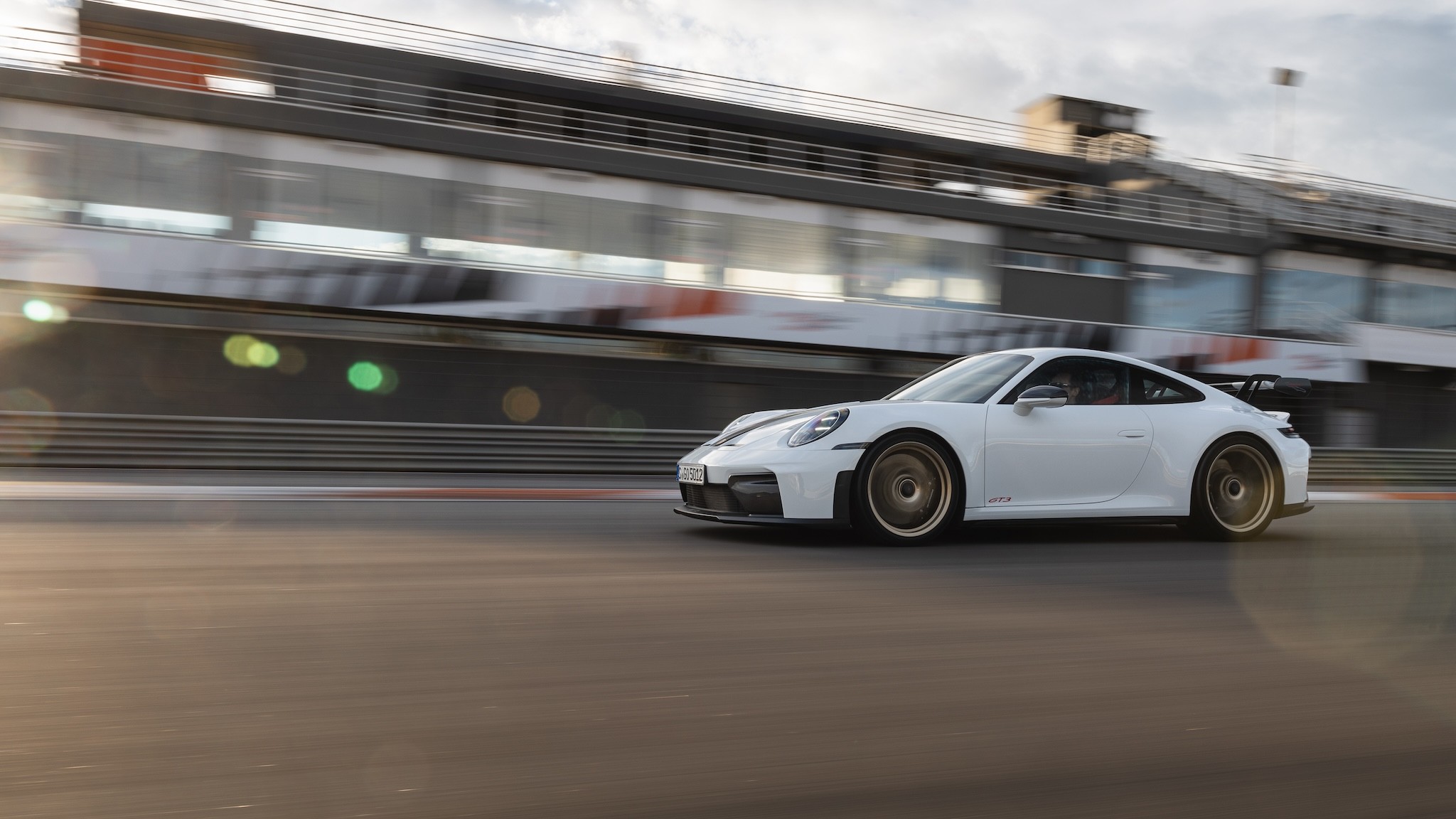 2025 Porsche 911 GT3 Weissach 13