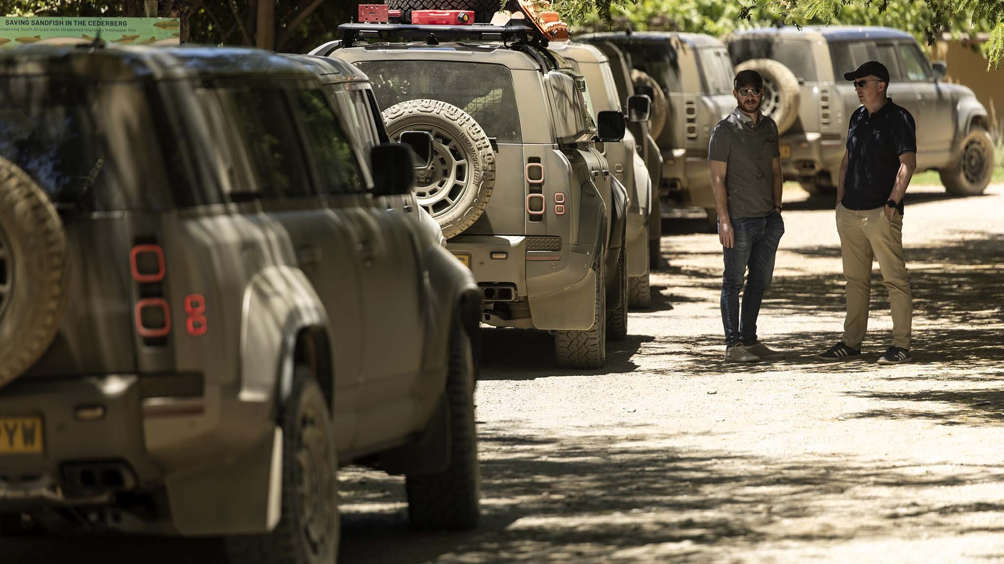 005 2025 land rove defender 110 octa