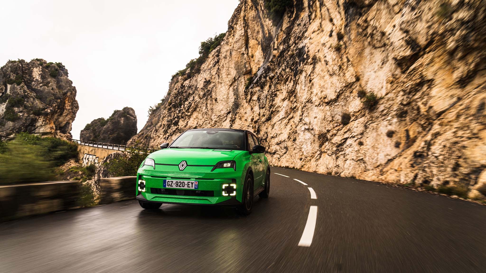 007 2025 renault 5 e tech