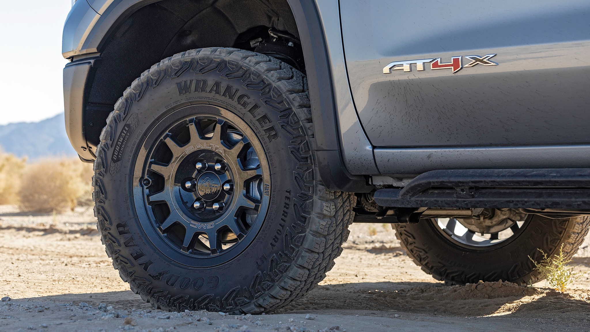 13 2025 GMC Sierra 1500 AT4X front view