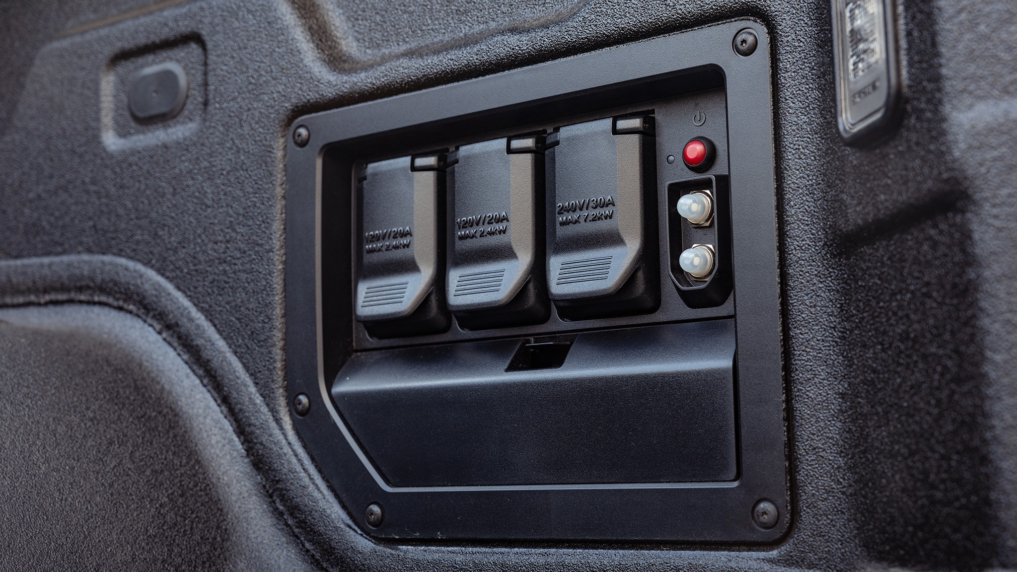 16 2025 GMC Sierra EV Denali cargo