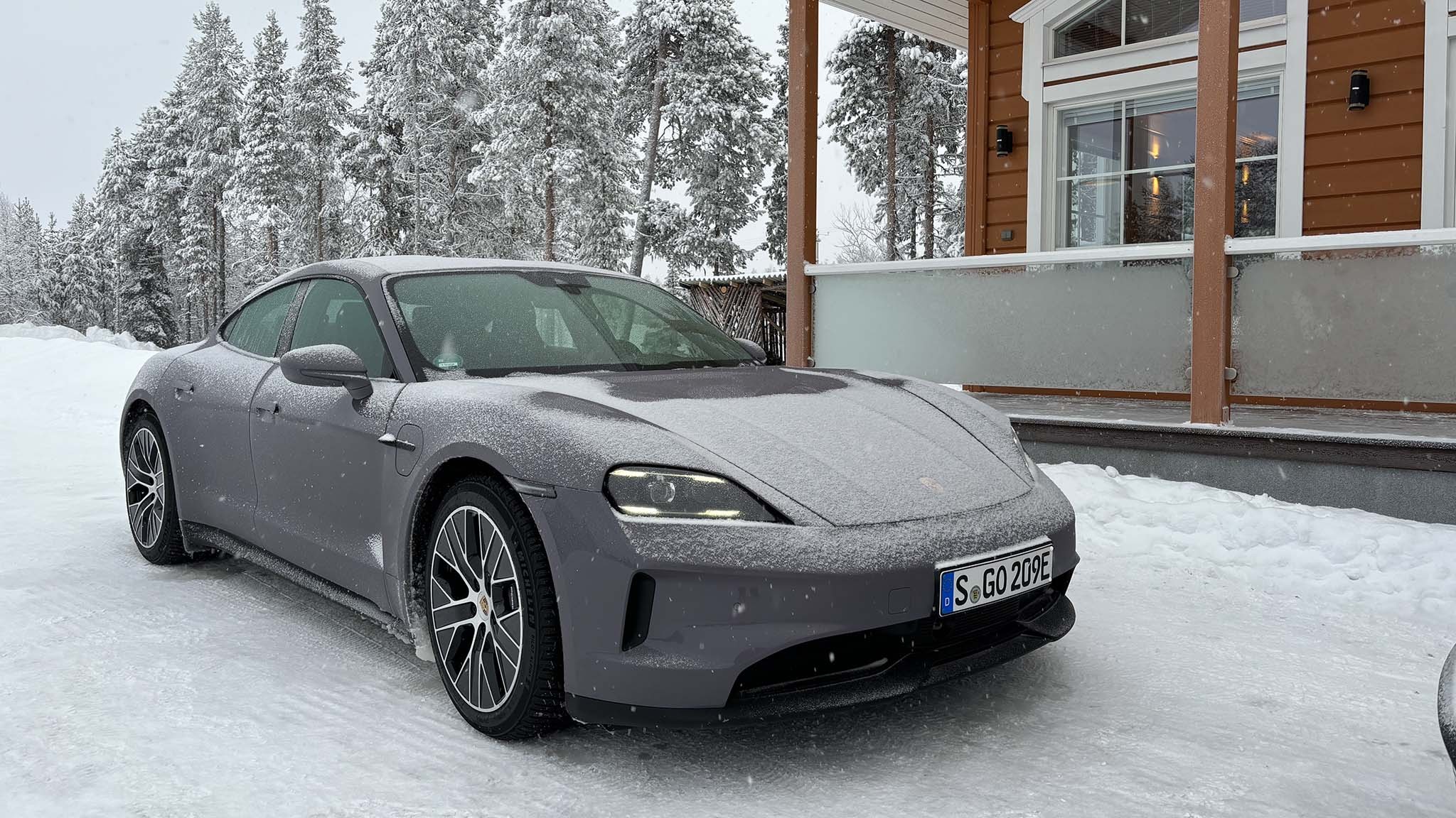 017 2025 porsche taycan 4 winter drive