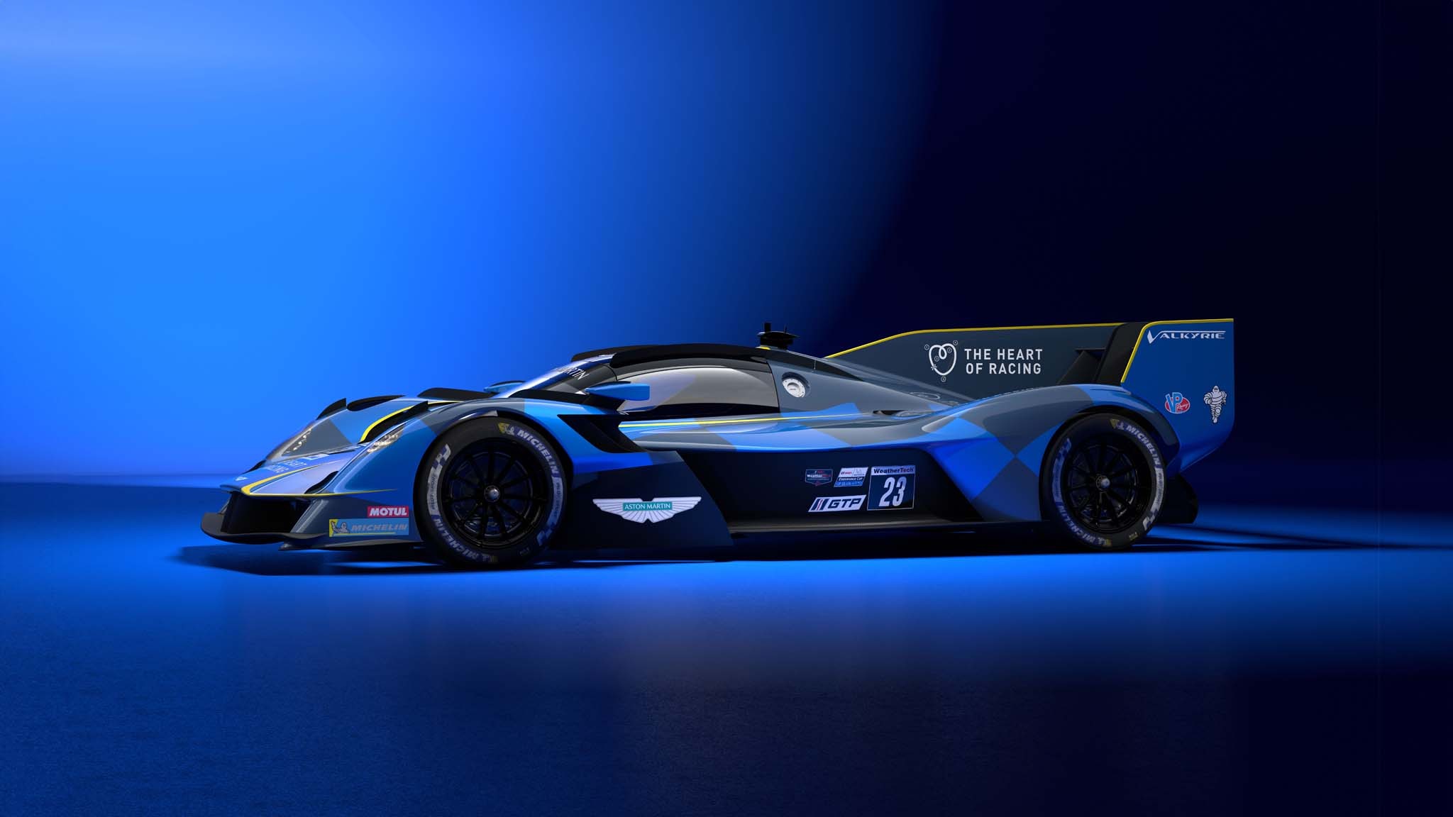 003 aston martin valkyrie le mans first look